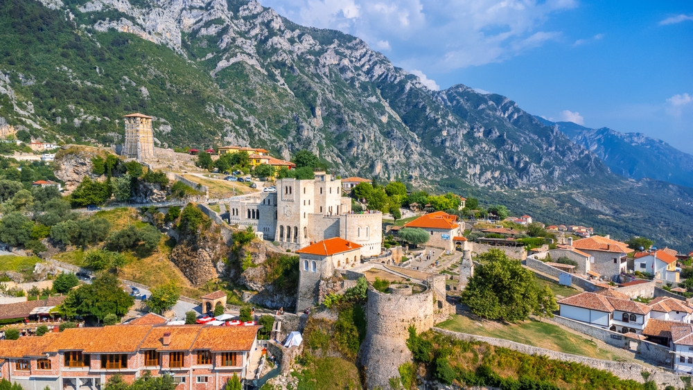 ALBÁNIA, MONTENEGRÓ, BOSZNIA-HERCEGOVINA UTAZÁS BUSSZAL utazás ajánlat - Z(s)eppelin